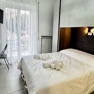 https://ai-gelsi-comfortable-rooms-roma.it-romehotels.com
